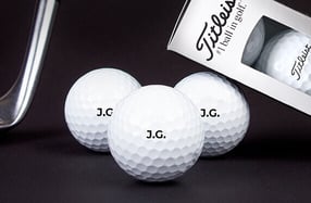 Bolas de golf personalizadas con iniciales