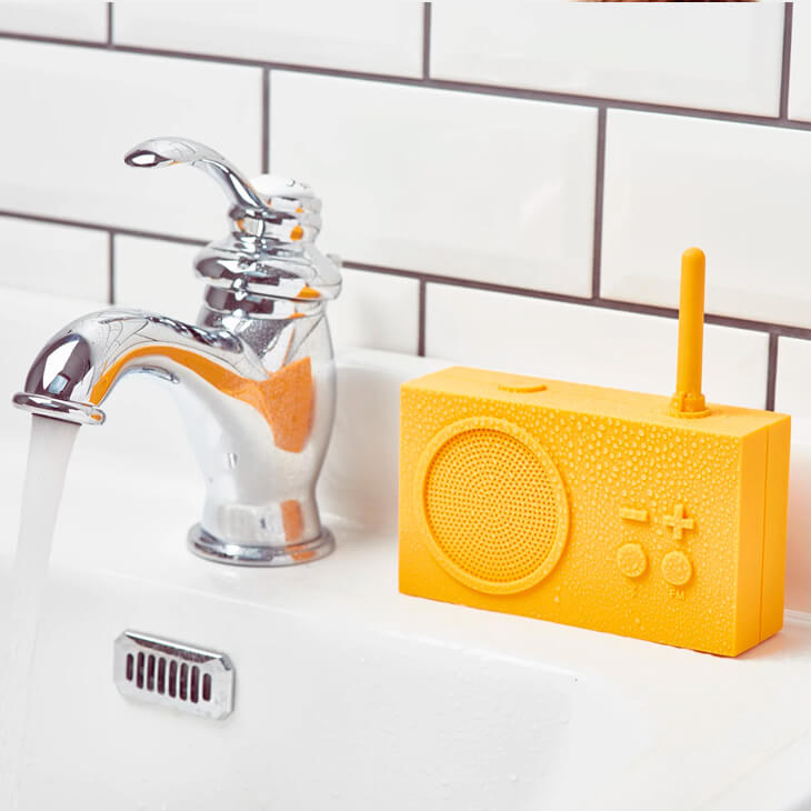 Radio con altavoz bluetooth resistente al agua